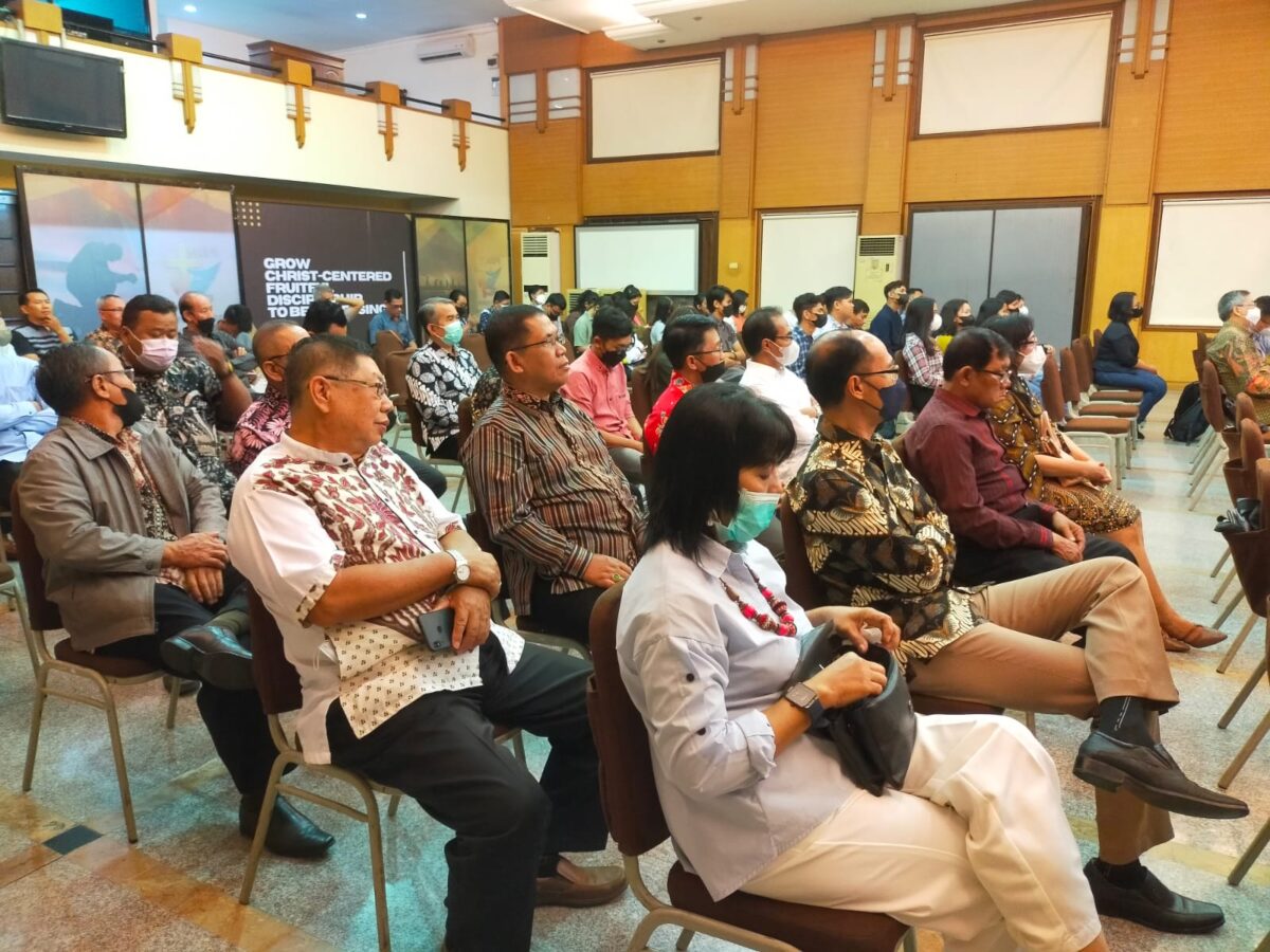 Sarasehan Teologia GIA dengan tema "Teologi GIA menghadapi Tantangan Zaman"