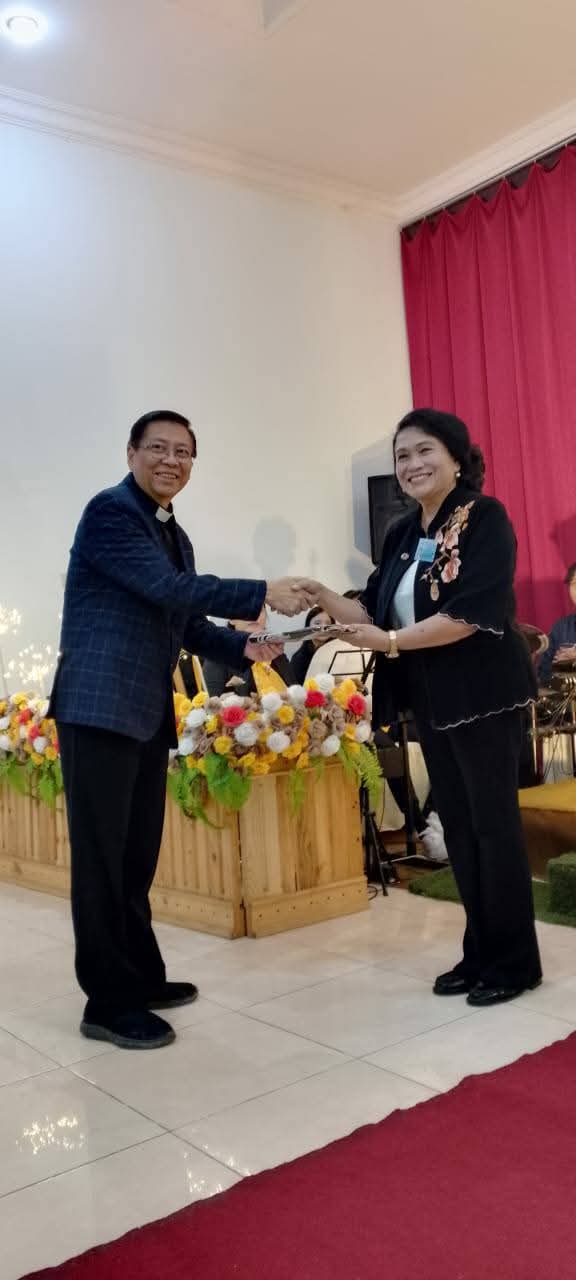 Penahbisan Pendeta Muda GIA PRINGGADING TPI PURWOKERTO (4)