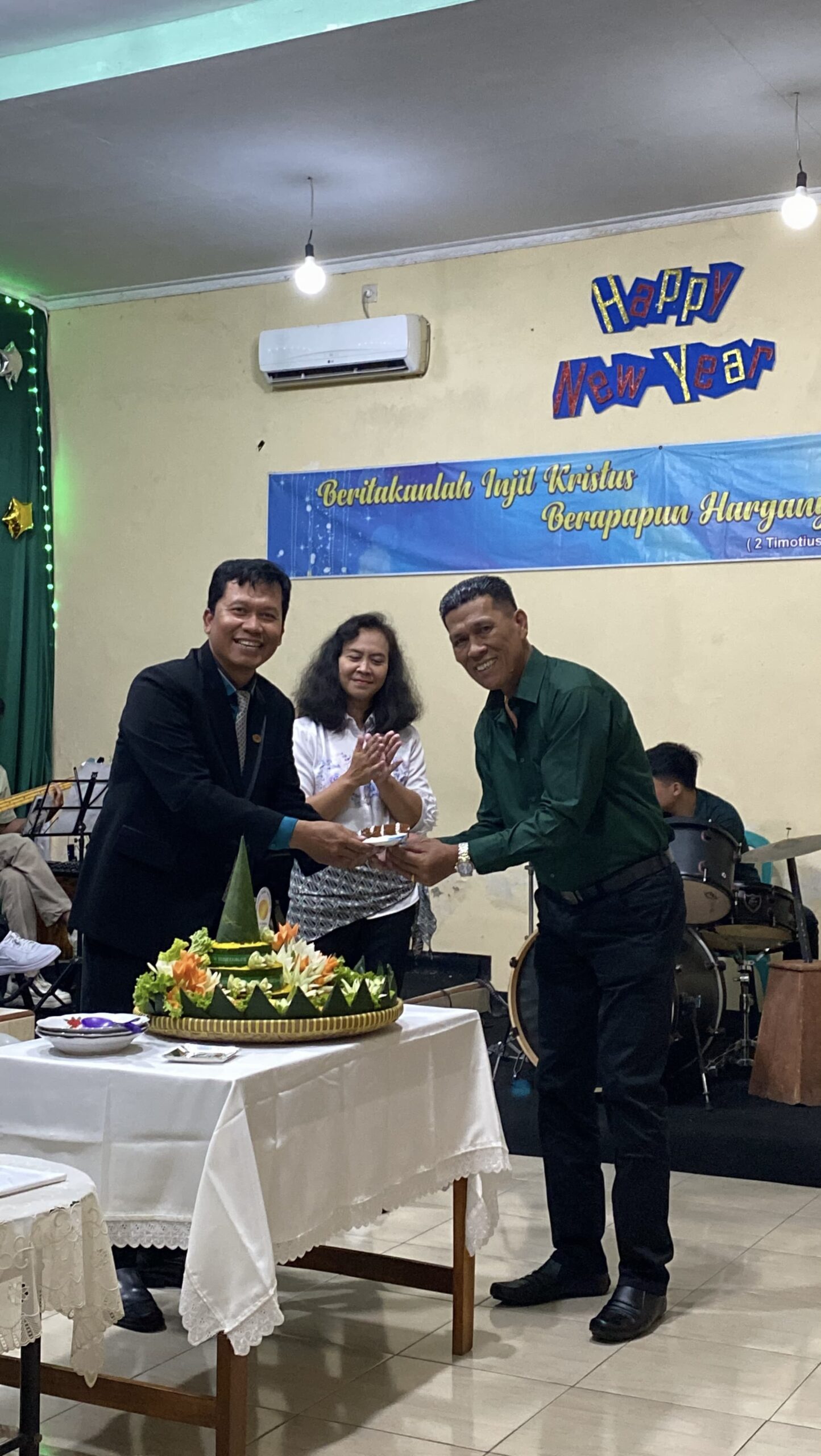 Ibadah Syukur HUT 21 GIA GOMBONG (7)