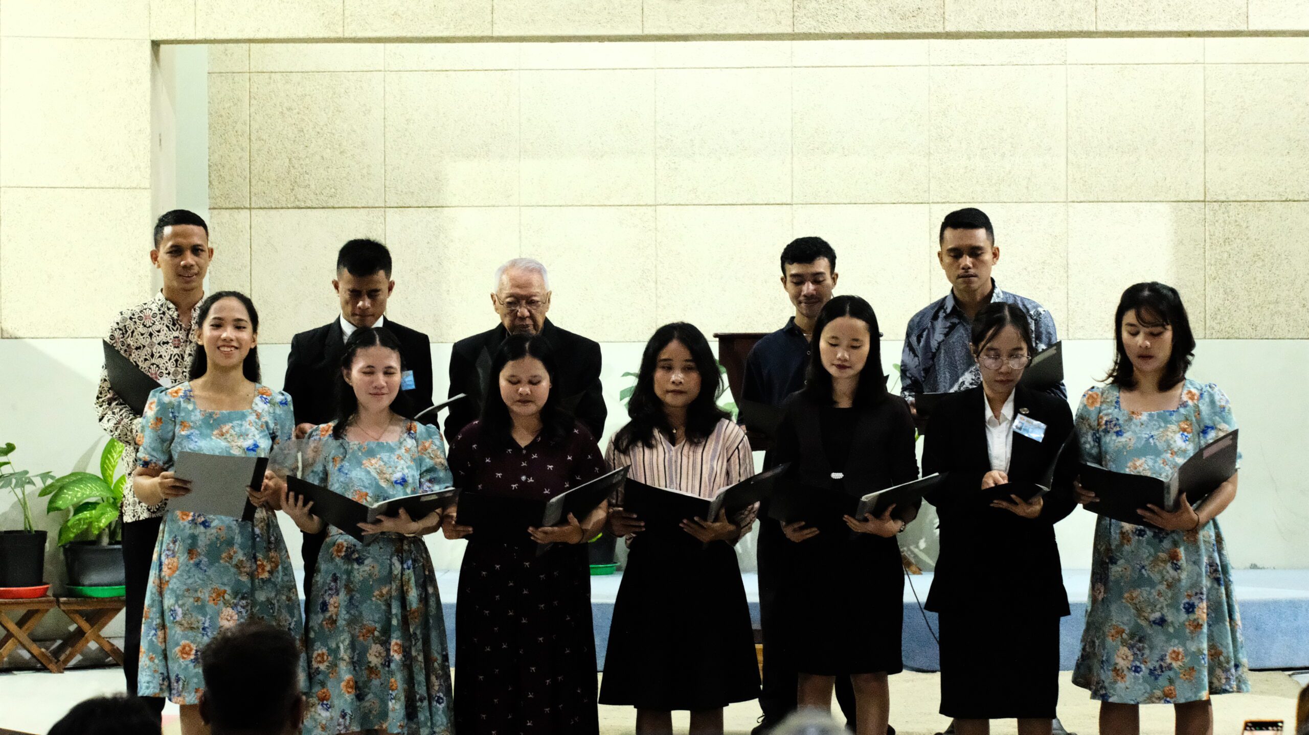 Penahbisan Pdm GIA Jemursari (10)