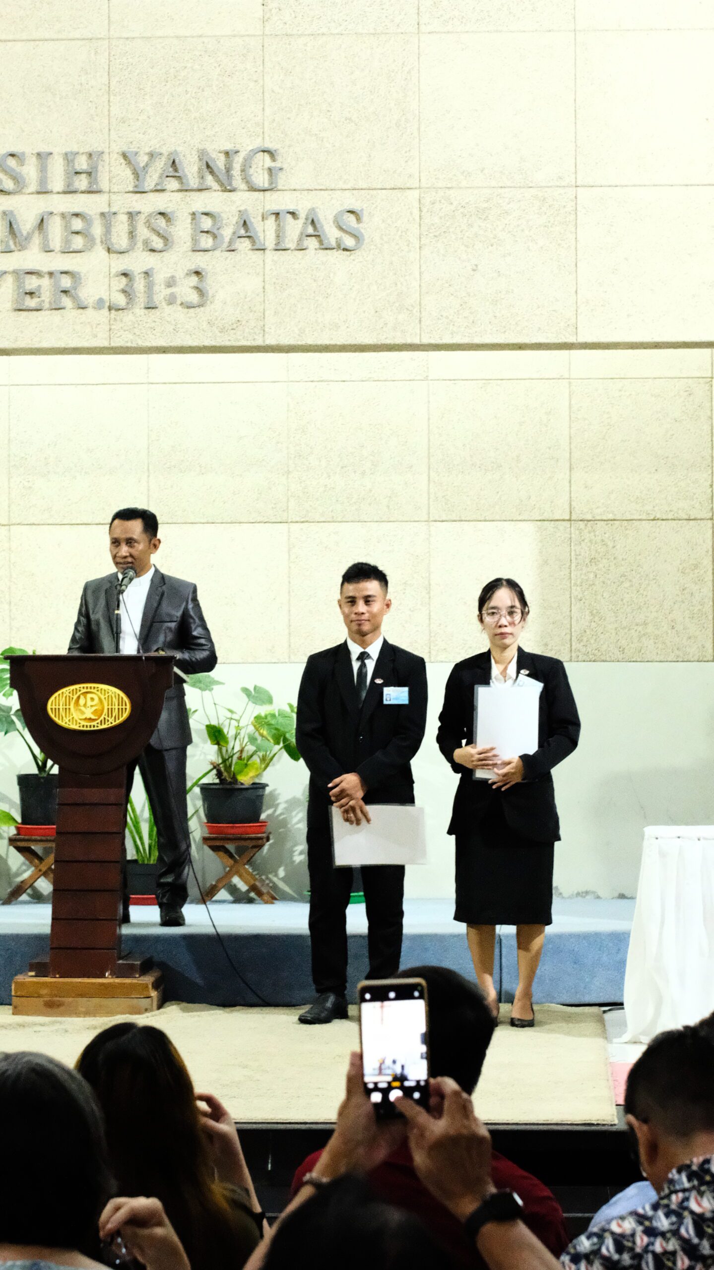 Penahbisan Pdm GIA Jemursari (9)